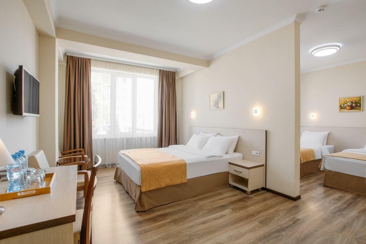 Tbilotel Tbilisi Zewnętrze zdjęcie